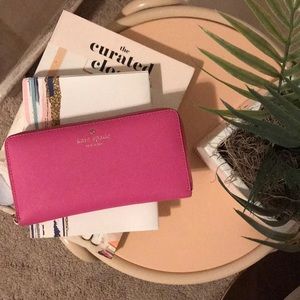 MUST SELL ✨ Kate Spade pink wallet
